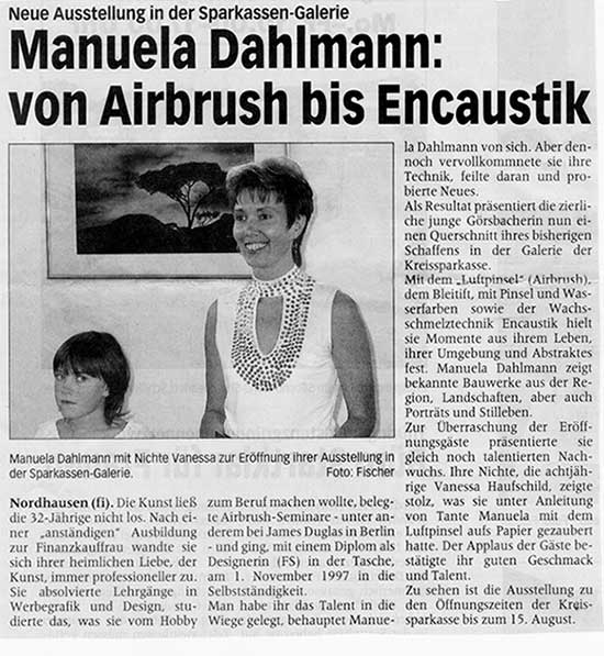 Zeitungsausschnitt Manuela